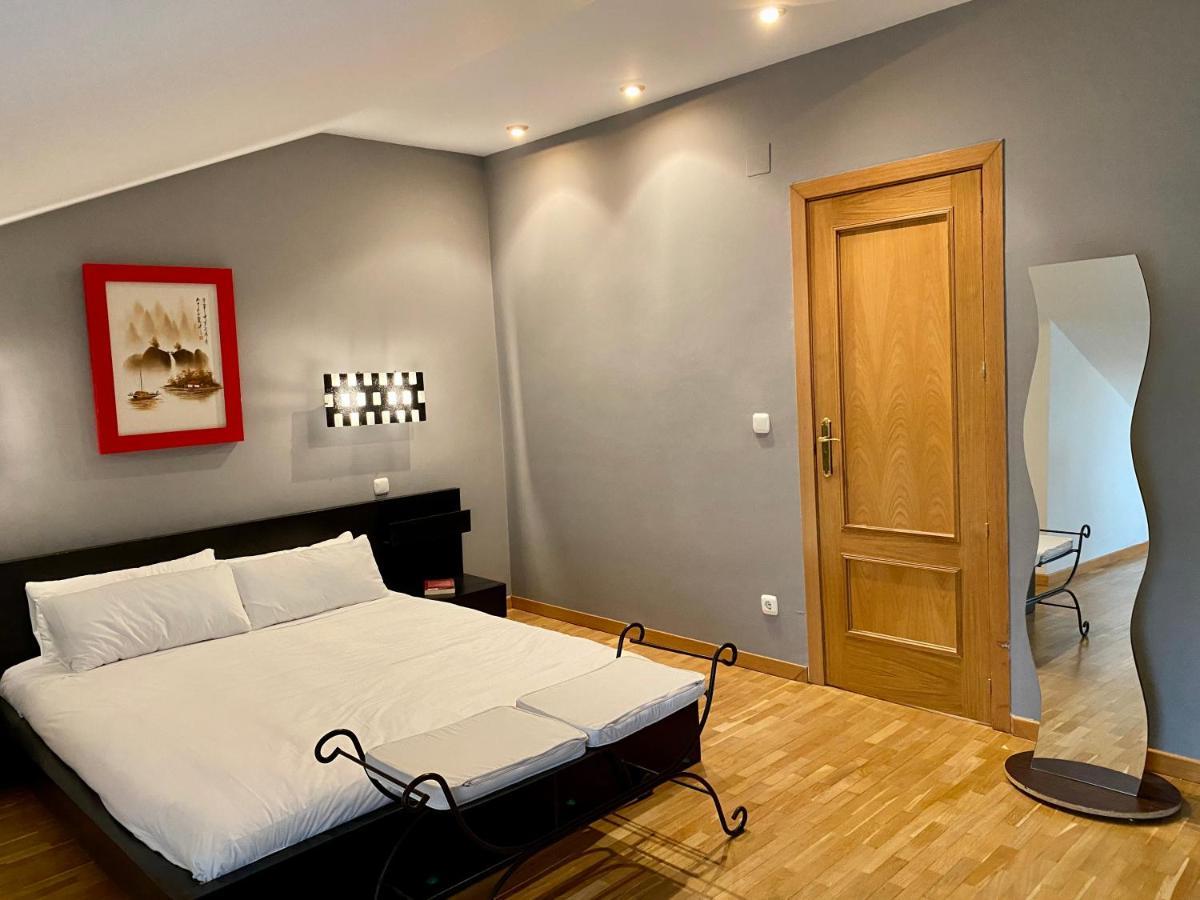 Atico Duplex Rio Ebro Appartement Haro Buitenkant foto